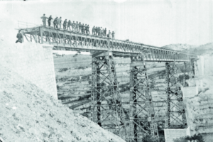 El Pont del Quisi durant la seua construcció
