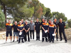 Participants a la formació de la policia local i protecció civil